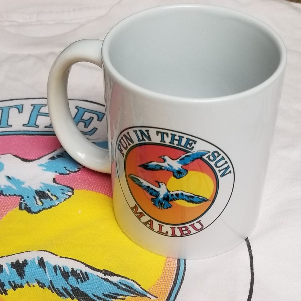 Brandy Melville Fun In The Sun Malibu Coffee MUG - Picture 1 of 3